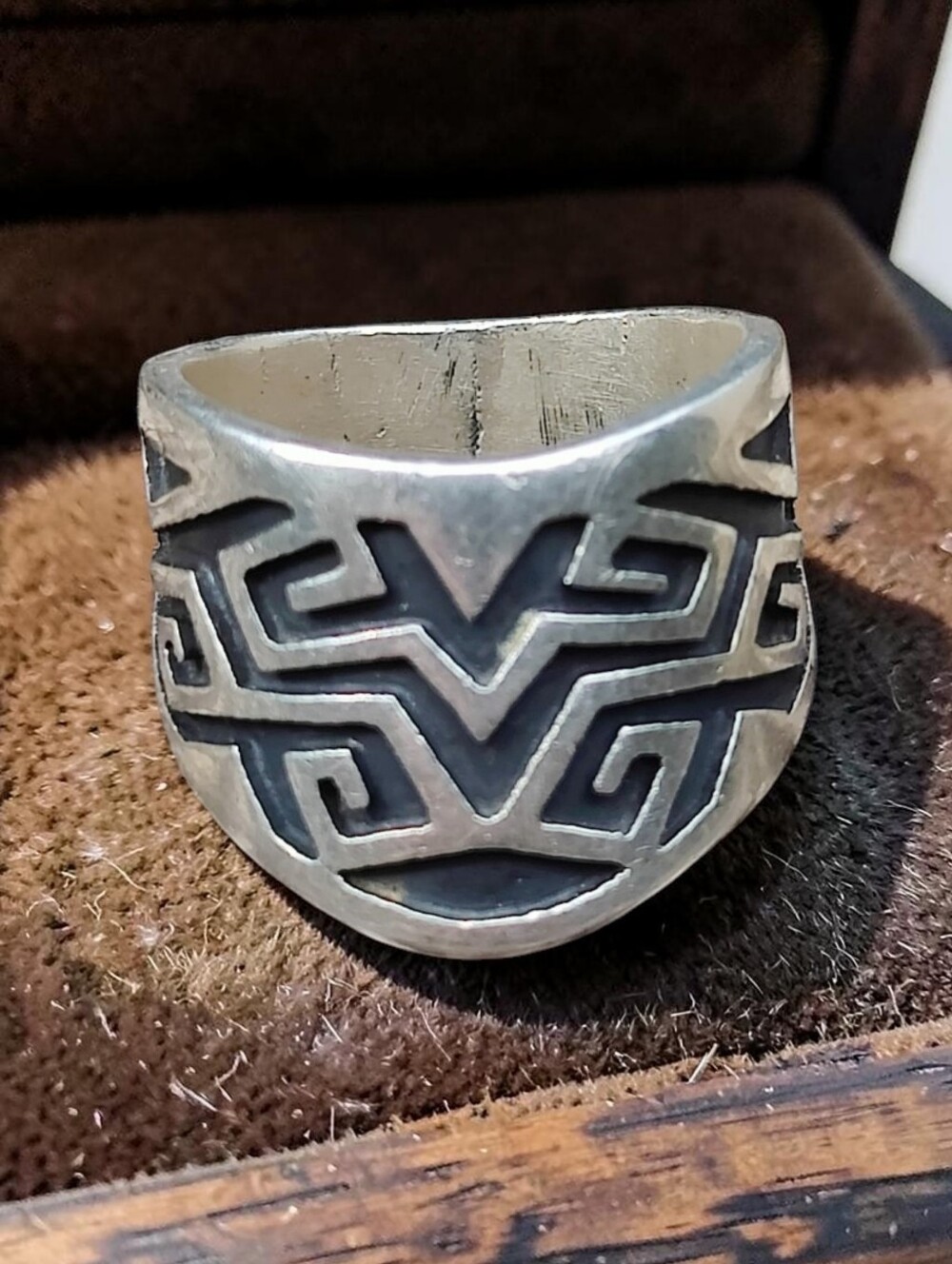 Heavy Vintage Sterling Taxco Signed Modernist Tribal Ring